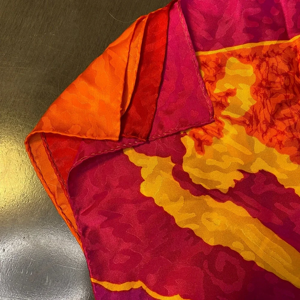 Liz Claiborne Vintage Square Scarf Tropical Floral Animal Print Orange Red Pink
